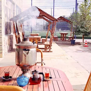 https://atfk-hotel-baku.aboutbakuhotels.com
